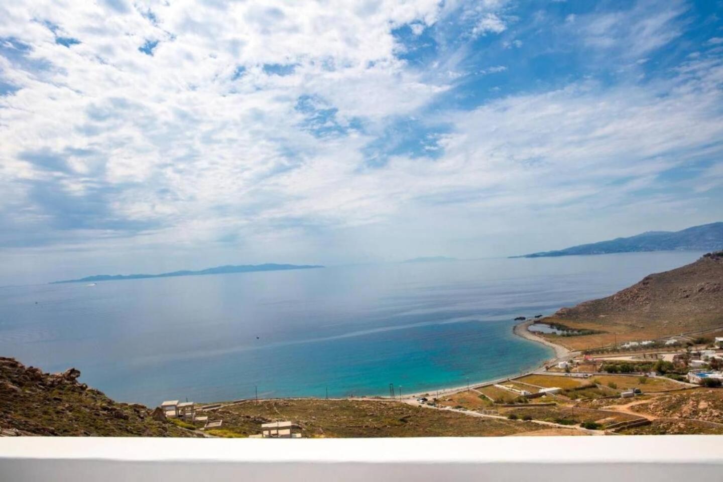 Villa with Sea View